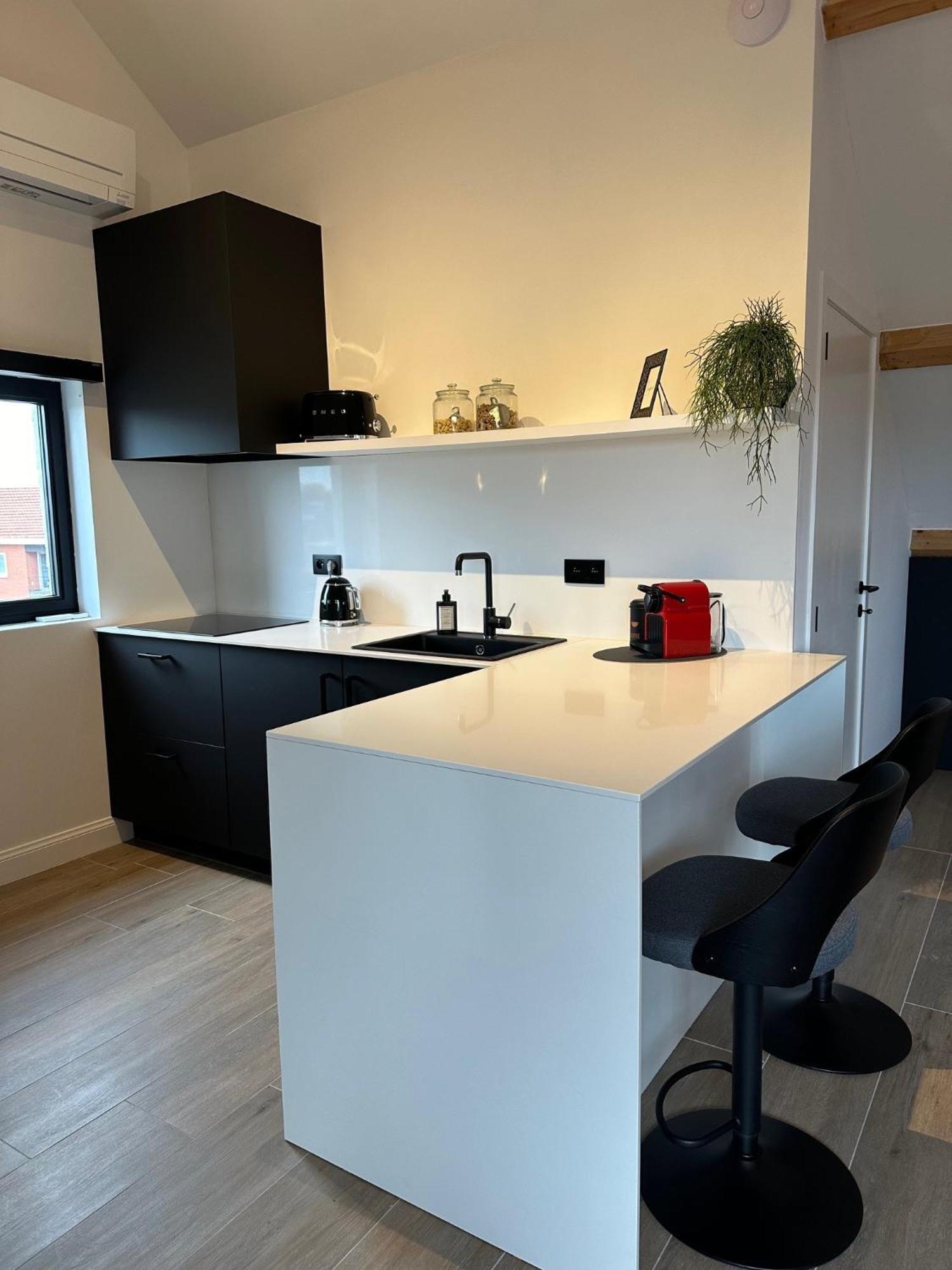 Luna Logies Lanaken Buitenkant foto